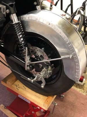 rsz_rear_mudguard_build.jpg